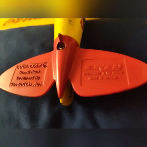 Coca-Cola plane bank - Picture 6 of 7